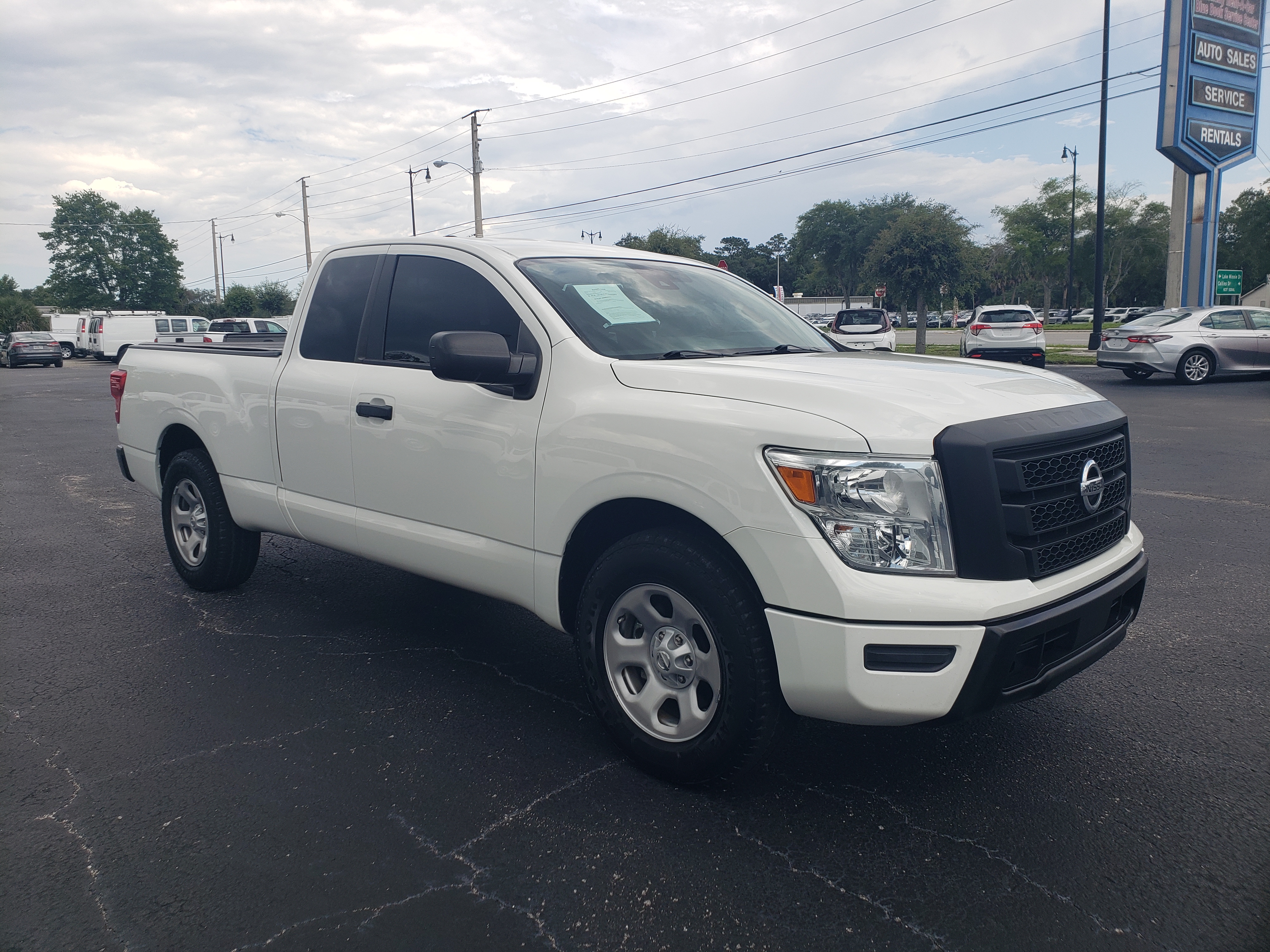 Used 2022 Nissan Titan 2WD King Cab S image 7