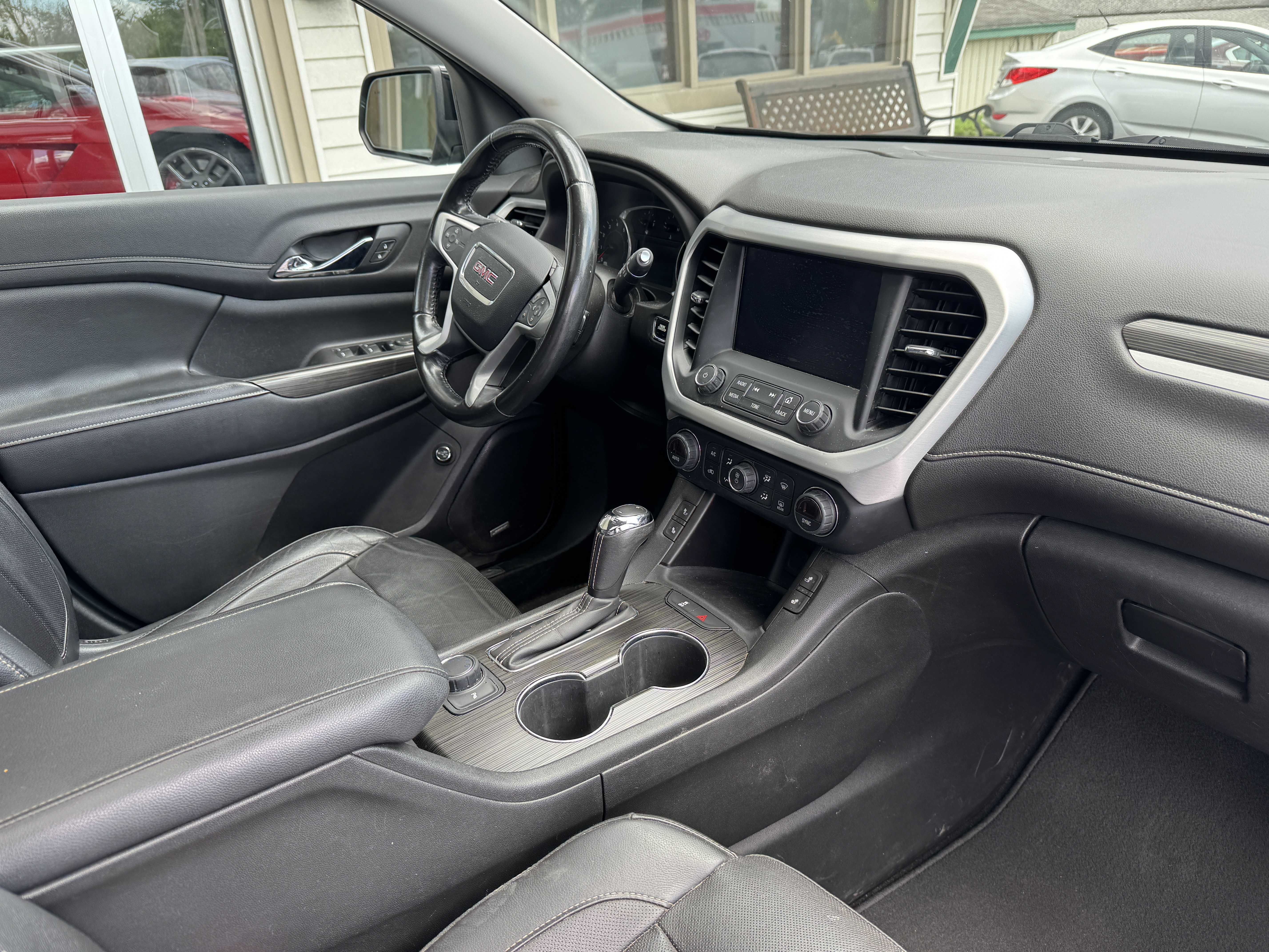 Used 2019 GMC Acadia AWD SLE w/ SLE-2 image 19