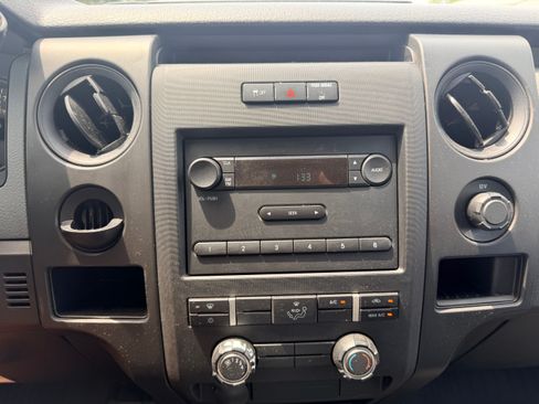 Used 2014 Ford F150 2WD SuperCrew image 11