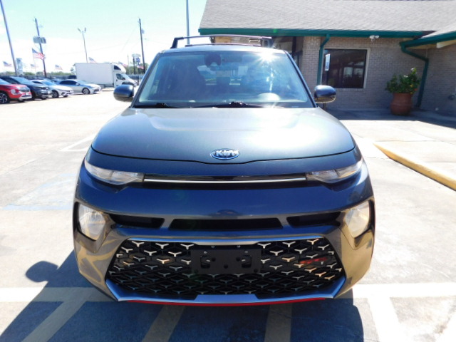 Used 2021 Kia Soul GT-Line FWD image 3