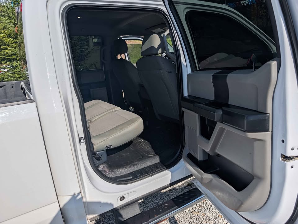 Used 2020 Ford F350 4x4 Crew Cab Super Duty image 9