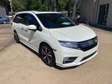 Used 2018 Honda Odyssey Elite image 2
