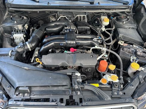 Used 2014 Subaru XV Crosstrek 2.0i Limited image 17