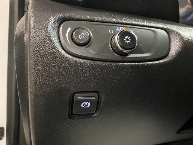 Used 2025 Chevrolet Blazer FWD LT w/ 2LT image 17