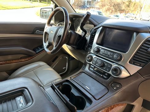 Used 2017 Chevrolet Tahoe Premier image 20