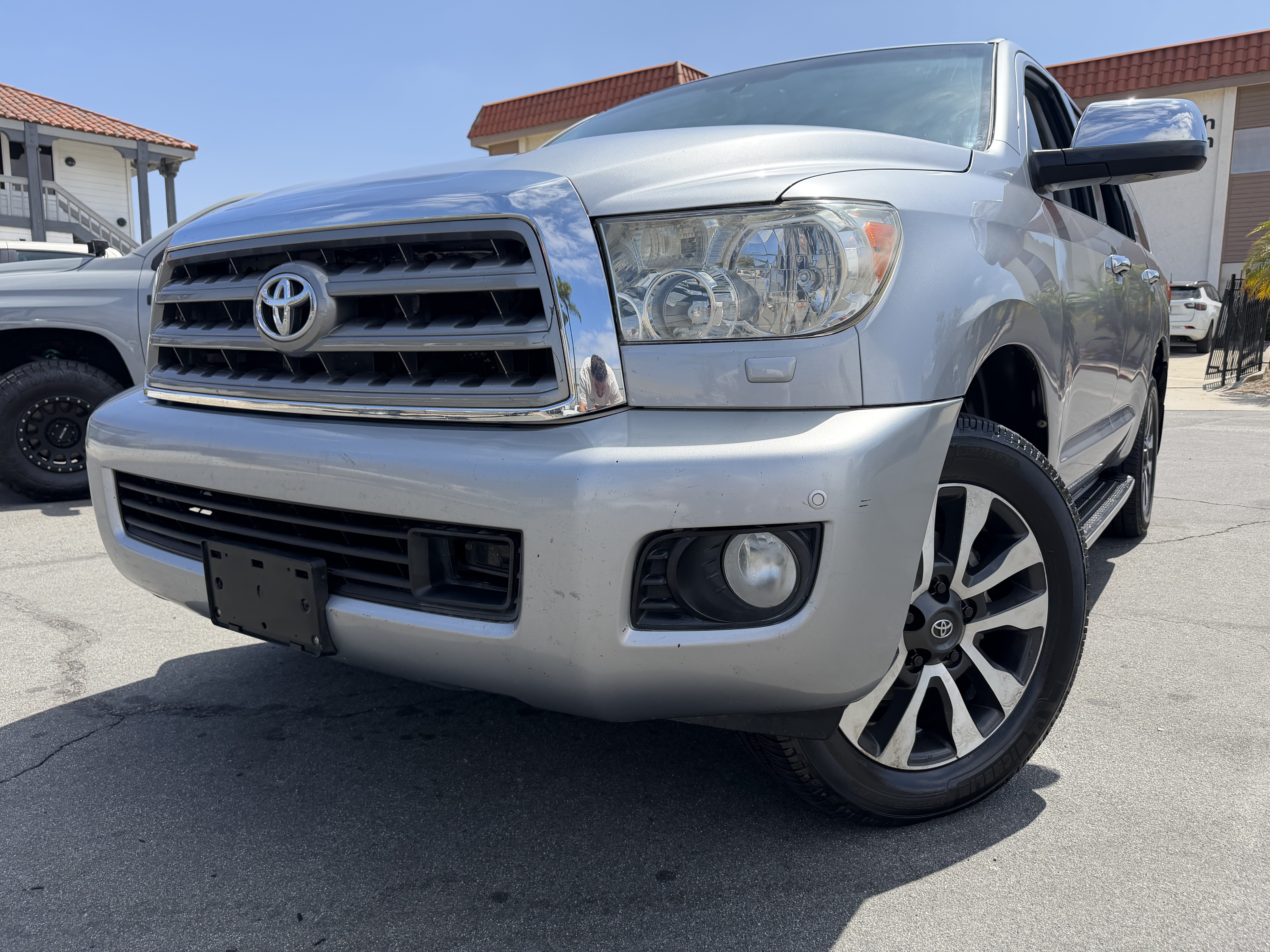 Used 2013 Toyota Sequoia Platinum AWD/4WD image 5