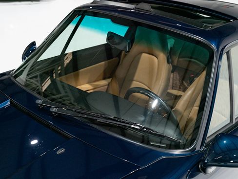 Used 1998 Porsche 911 Carrera S image 38