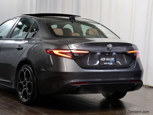 Used 2024 Alfa Romeo Giulia Ti image 9
