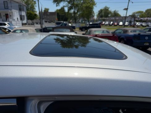 Used 2013 Toyota Avalon Limited FWD image 21