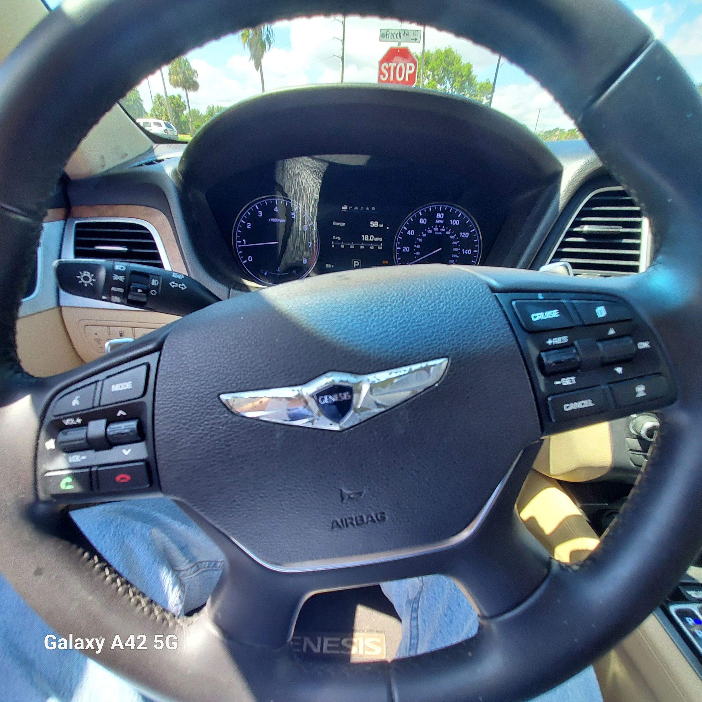Used 2015 Hyundai Genesis 5.0 RWD image 10