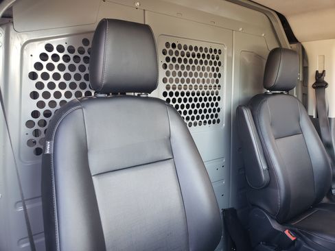 Used 2023 Ford Transit 250 image 8