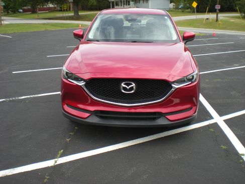 Used 2017 MAZDA CX-5 FWD Touring image 2