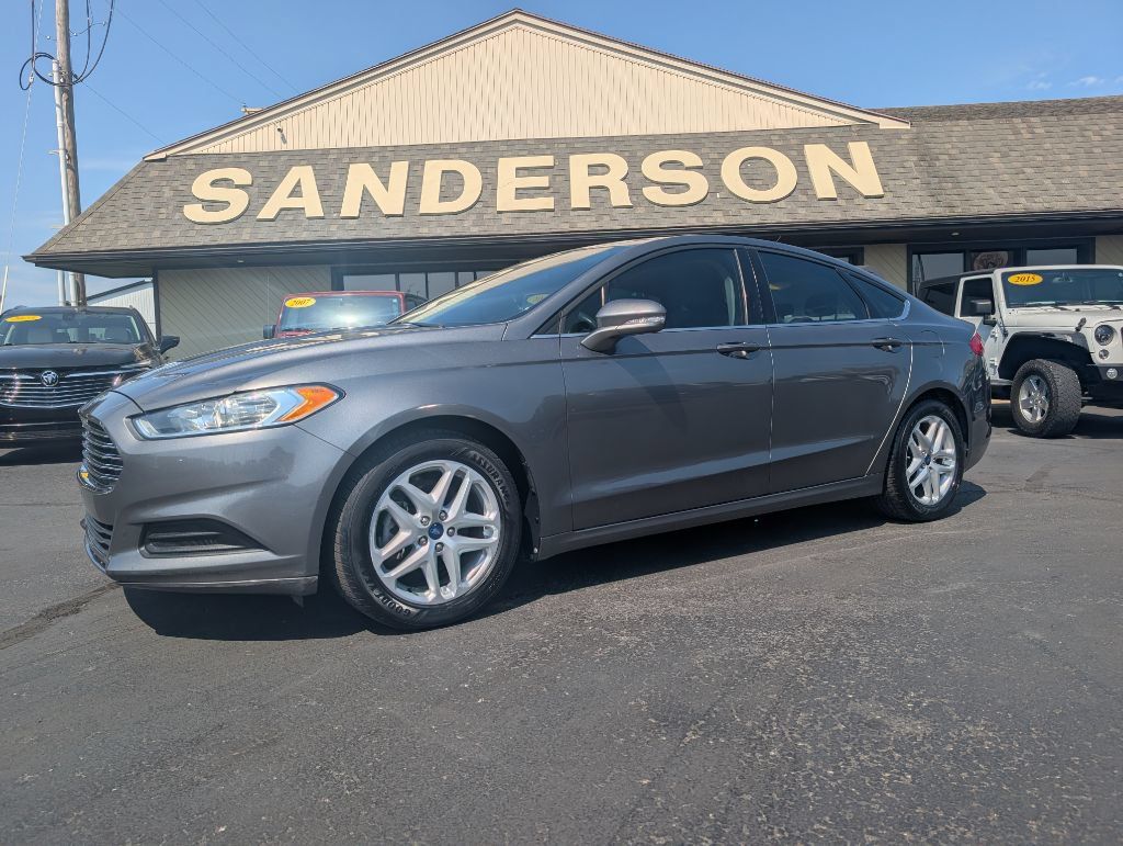 Used 2014 Ford Fusion SE FWD image 1