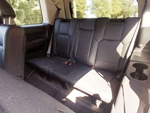 Used 2011 Honda Pilot Touring image 16