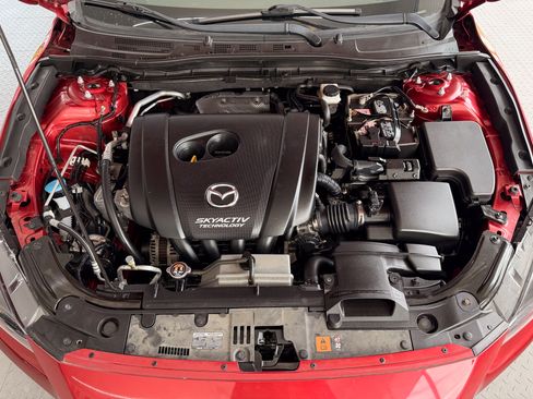 Used 2018 MAZDA MAZDA3 Sport Sedan FWD image 18