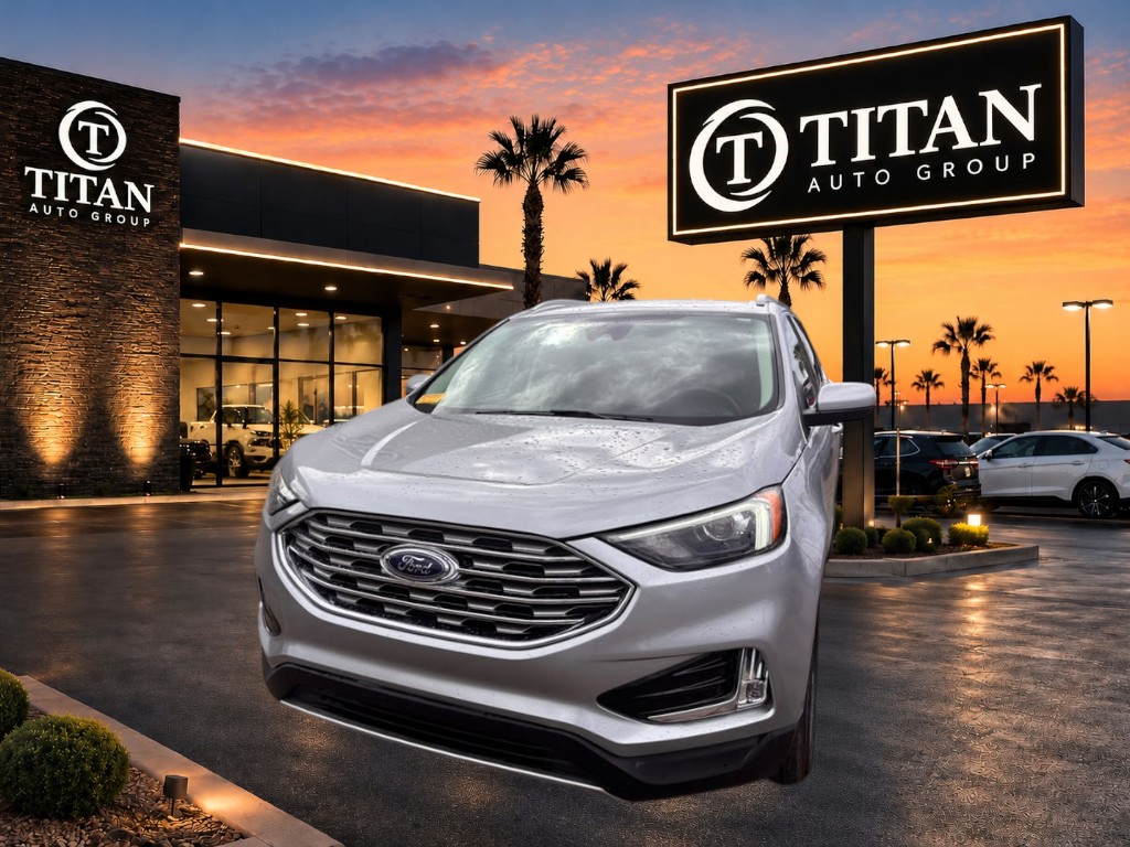 Used 2023 Ford Edge AWD image 5
