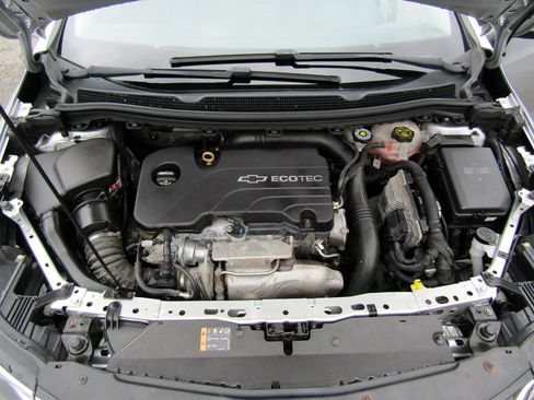 Used 2016 Chevrolet Cruze LT Sedan FWD image 14
