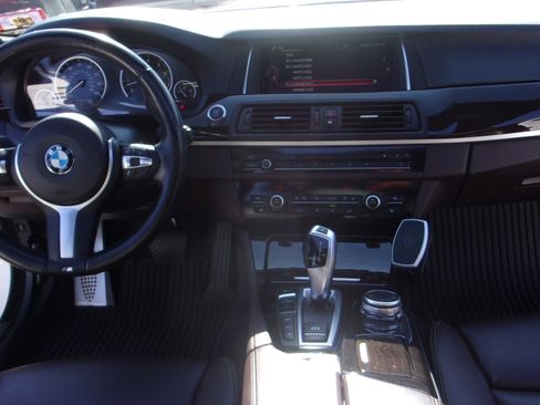 Used 2015 BMW 535i xDrive xDrive w/ M Sport Package image 29