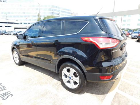 Used 2015 Ford Escape FWD SE image 5