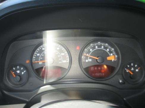 Used 2014 Jeep Patriot Latitude image 10