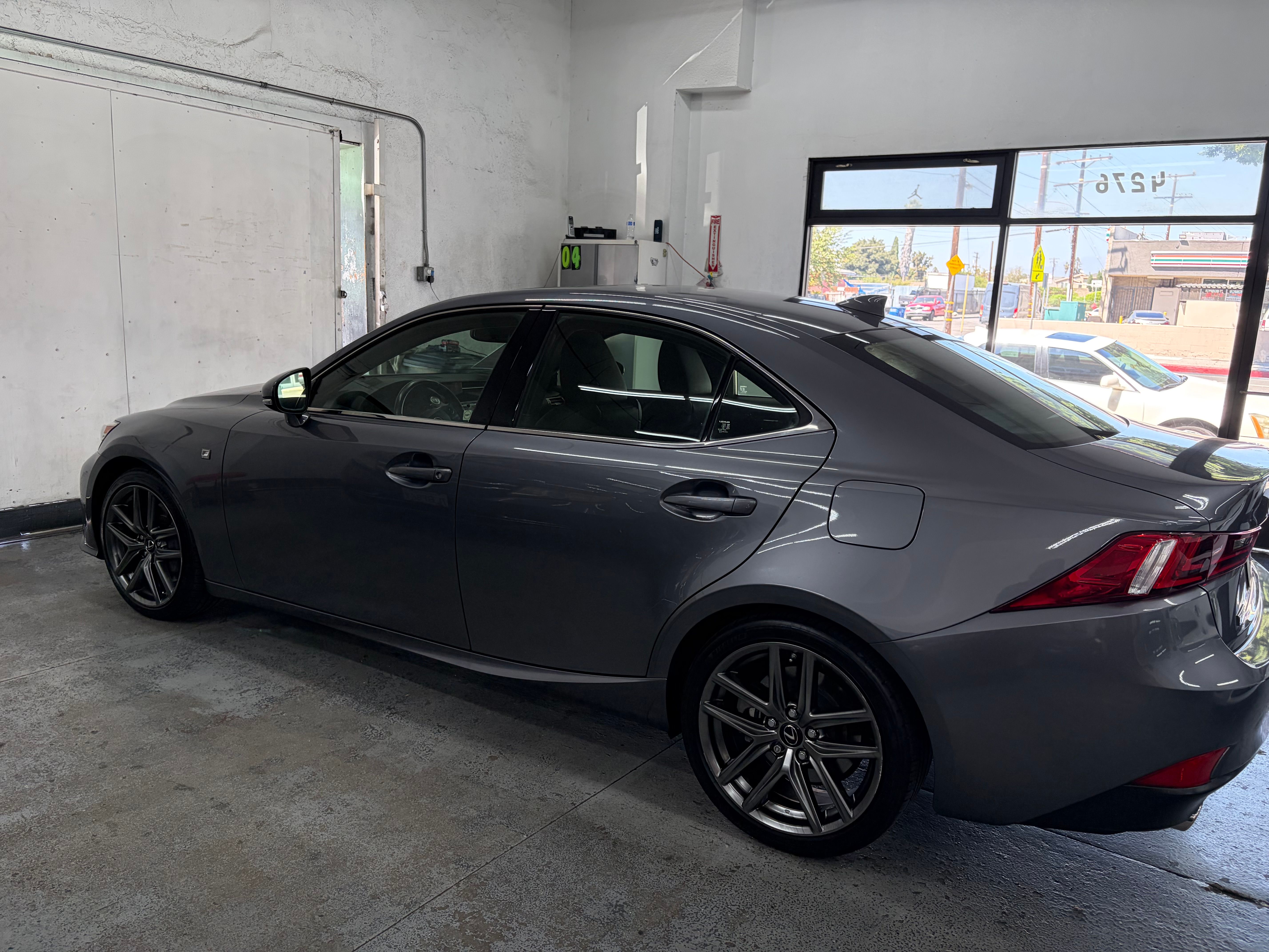 Used 2016 Lexus IS 200t F Sport RWD image 3
