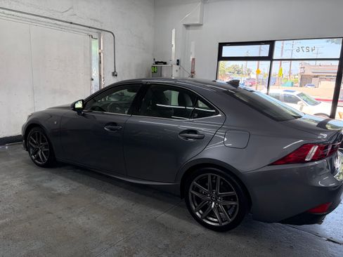 Used 2016 Lexus IS 200t F Sport RWD image 3
