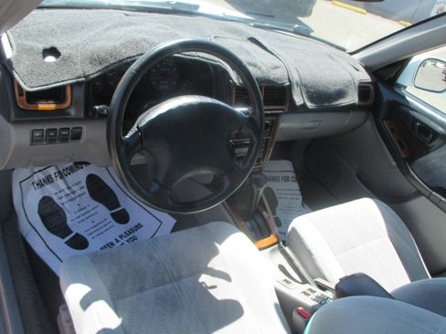 Used 2001 Subaru Forester S image 7