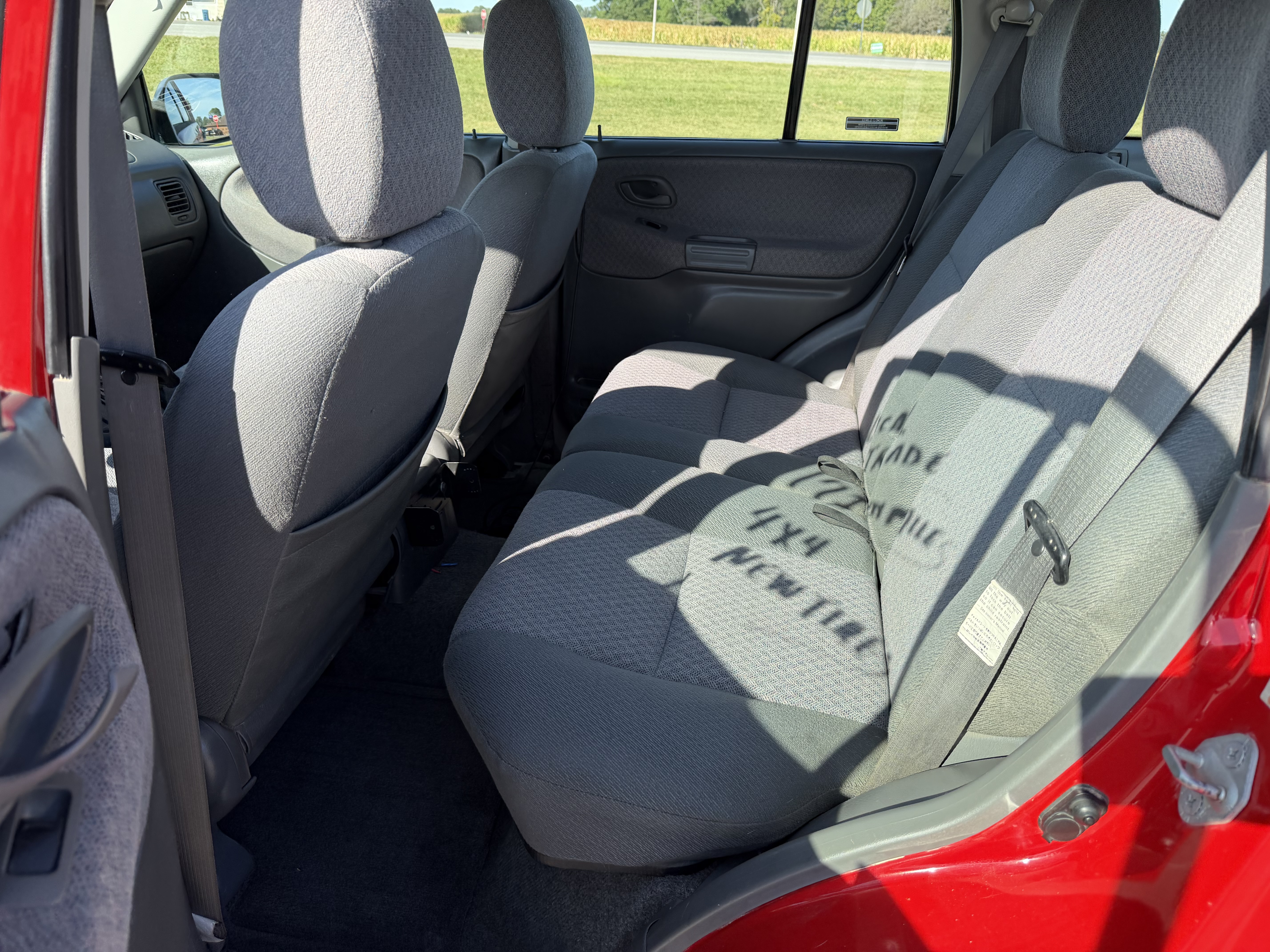 Used 2001 Chevrolet Tracker 4WD ZR2 image 12