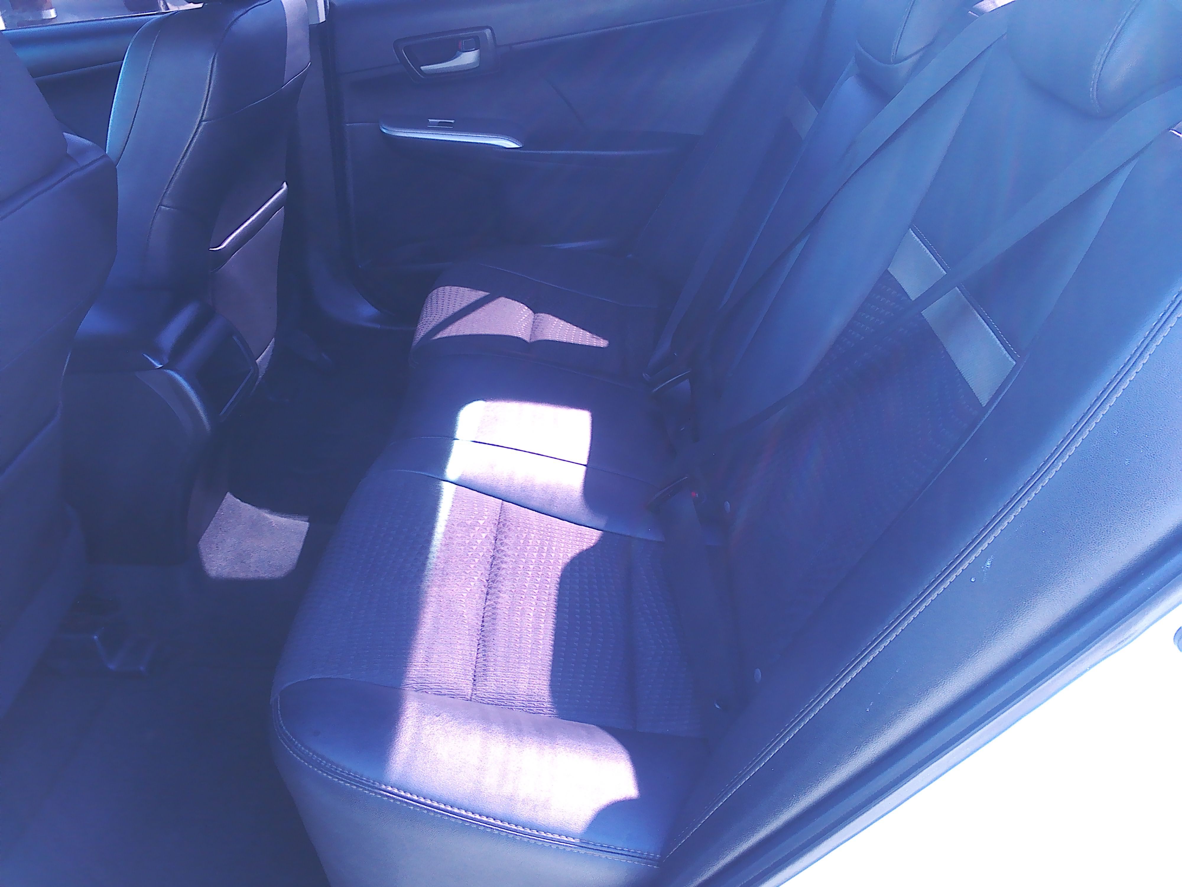 Used 2012 Toyota Camry SE V6 FWD image 8