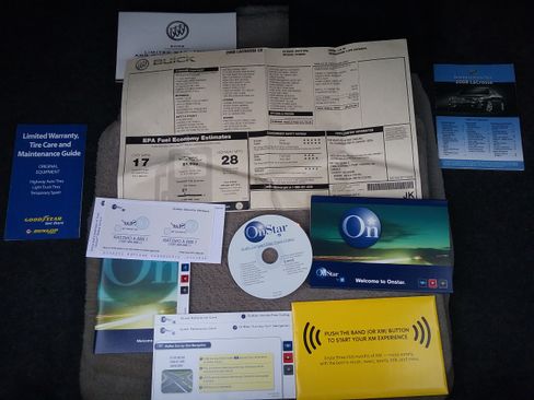 Used 2008 Buick LaCrosse CX image 12