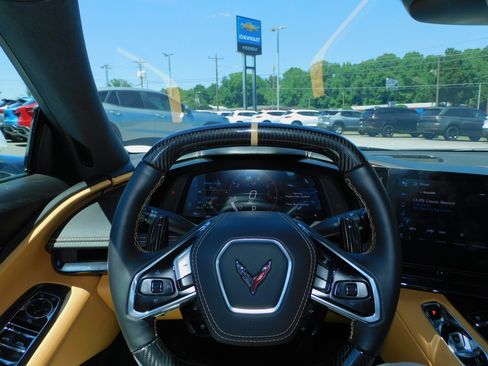Used 2025 Chevrolet Corvette E-Ray Convertible w/ 3LZ AWD/4WD image 2