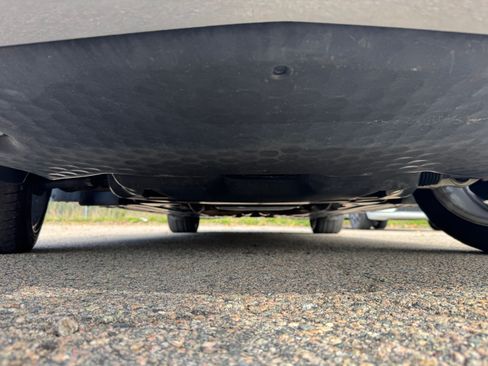 Used 2010 Mercedes-Benz CLS 550 image 10