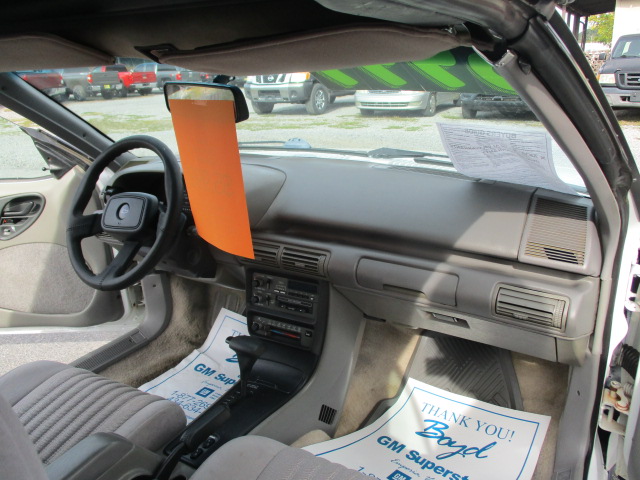 Used 1994 Chevrolet Cavalier RS Convertible FWD image 19