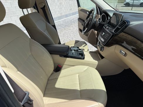 Used 2016 Mercedes-Benz GLE 350 w/ Premium Package image 12
