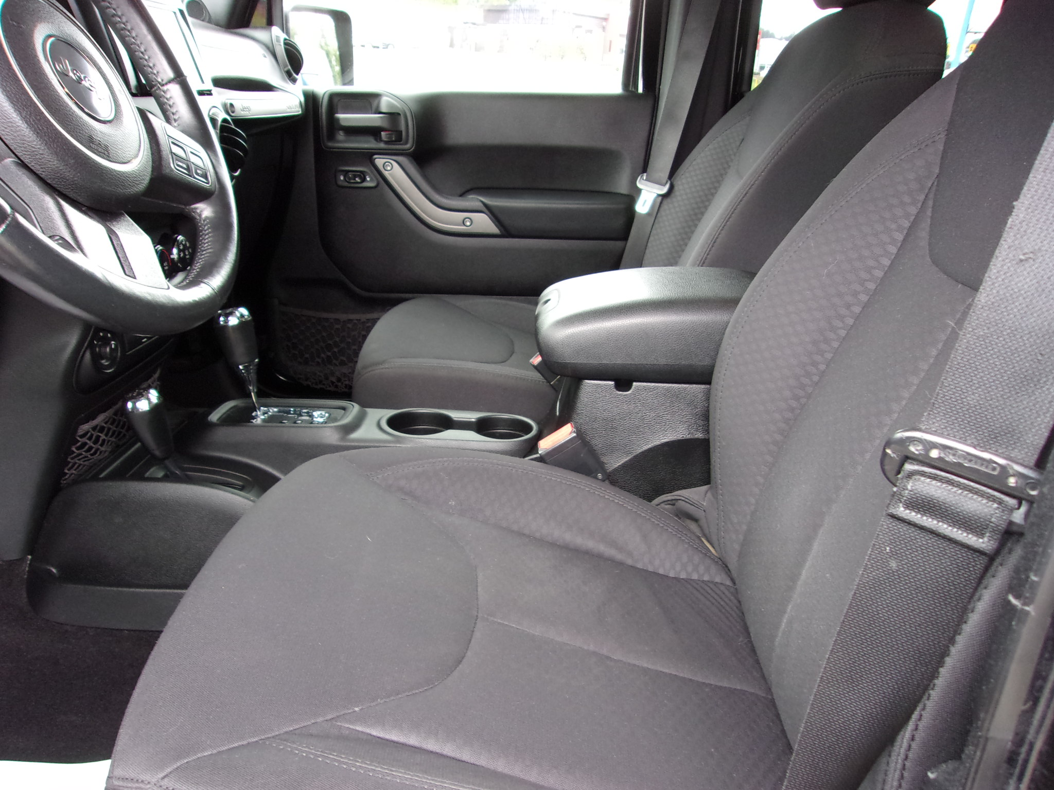 Used 2013 Jeep Wrangler 4WD Unlimited Sport image 7