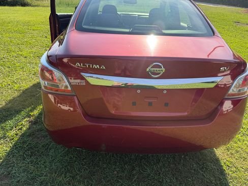 Used 2015 Nissan Altima 2.5 SV FWD image 67