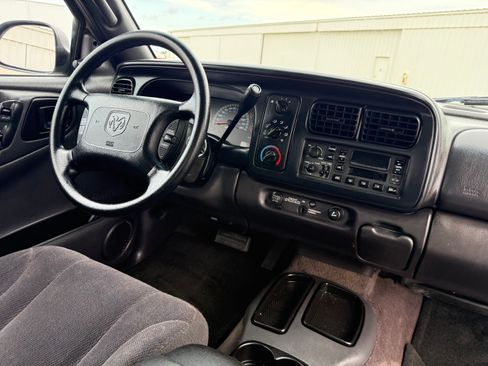 Used 2000 Dodge Dakota Sport RWD image 71