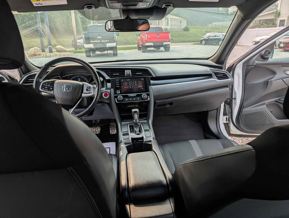 Used 2019 Honda Civic Sport Sedan image 11