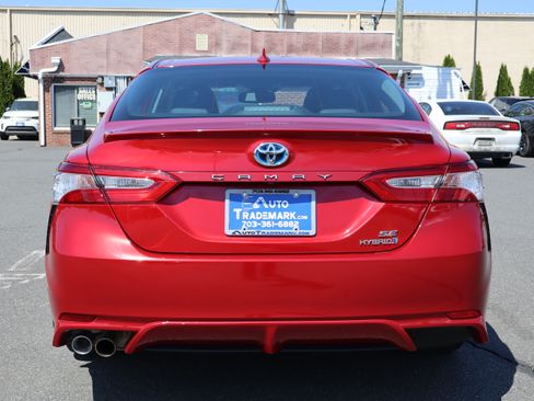 Used 2020 Toyota Camry SE image 7