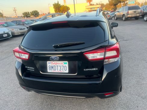 Used 2019 Subaru Impreza 2.0i Premium Hatchback AWD/4WD image 7
