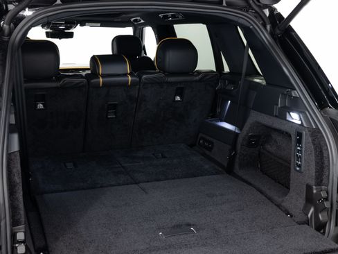 Used 2025 Land Rover Range Rover Long Wheelbase SE image 20