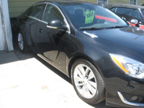 Used 2016 Buick Regal Premium FWD image 3