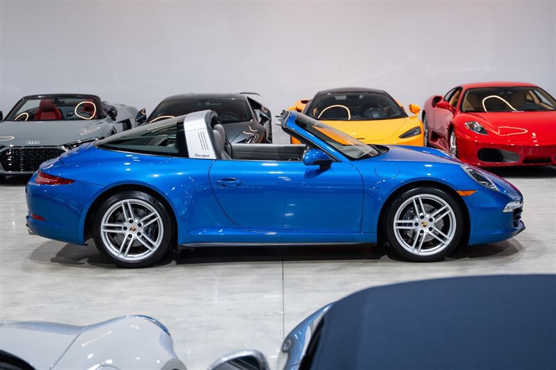 Used 2015 Porsche 911 Targa 4 AWD/4WD image 8