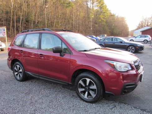 Used 2018 Subaru Forester 2.5i Premium image 13