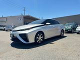 Used 2017 Toyota Mirai image 2
