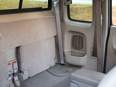 Used 2003 Toyota Tacoma SR5 image 36