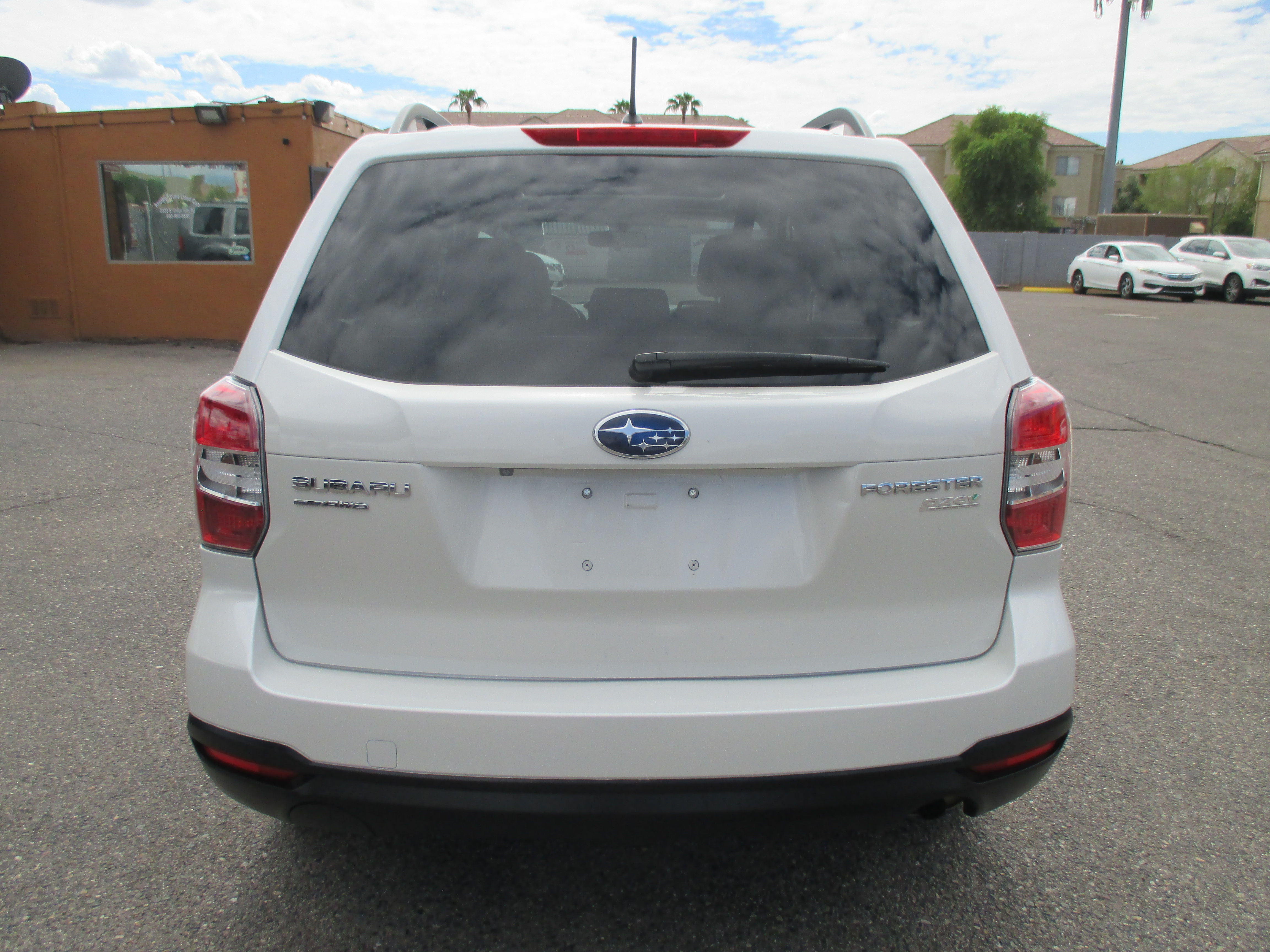 Used 2015 Subaru Forester 2.5i Premium AWD/4WD image 11