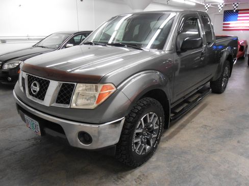 Used 2006 Nissan Frontier 4x4 King Cab image 2