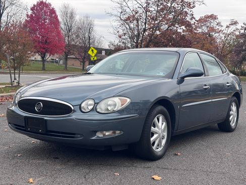 Used 2006 Buick LaCrosse CX image 2