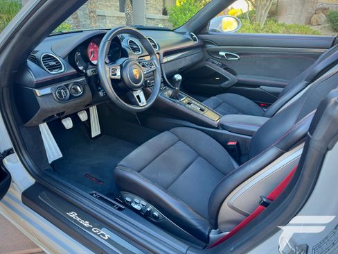 Used 2023 Porsche 718 Boxster GTS image 61